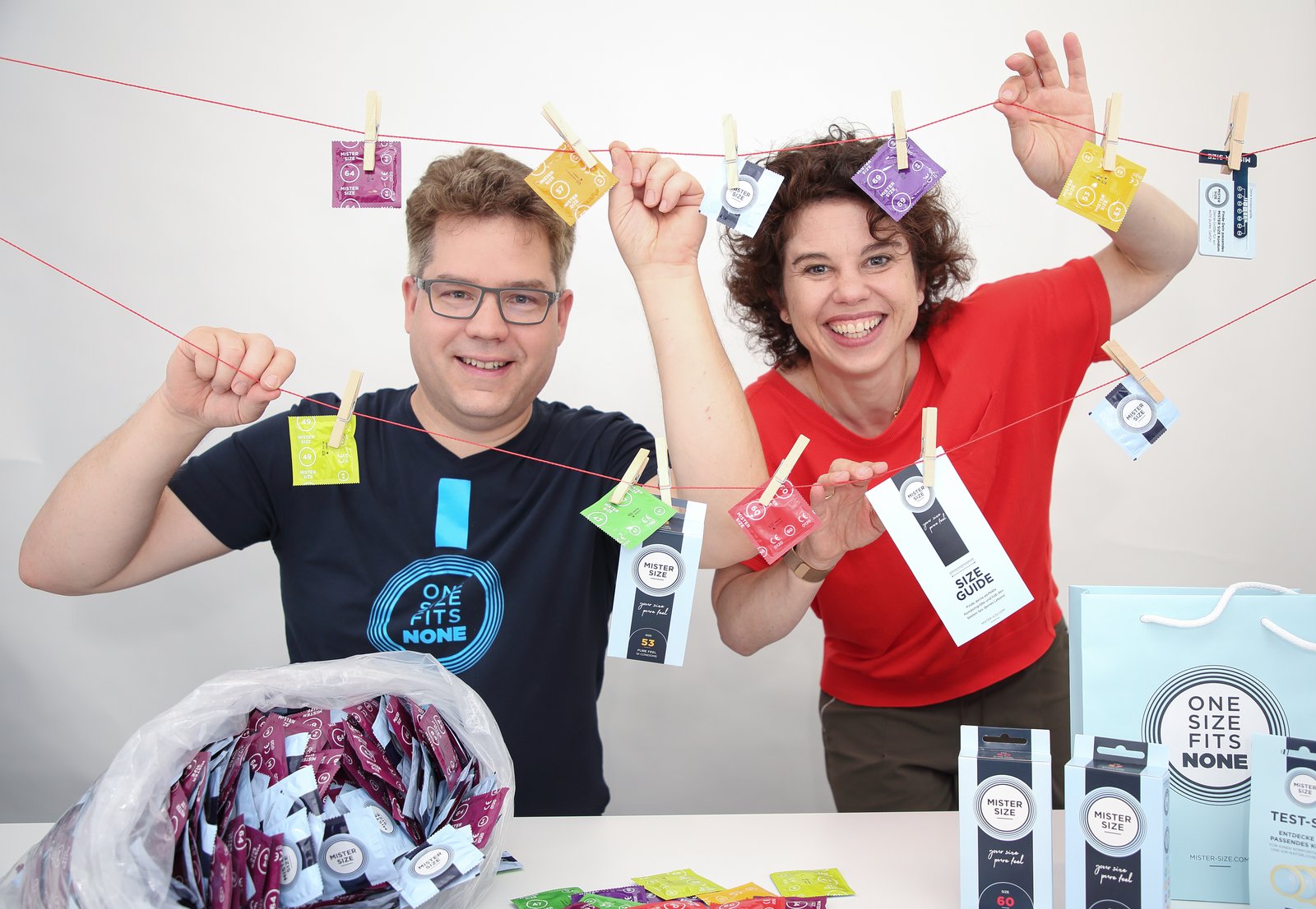 Jan e Eva Krause Directores-Gerais da Vinergy GmbH com preservativos Mister Size