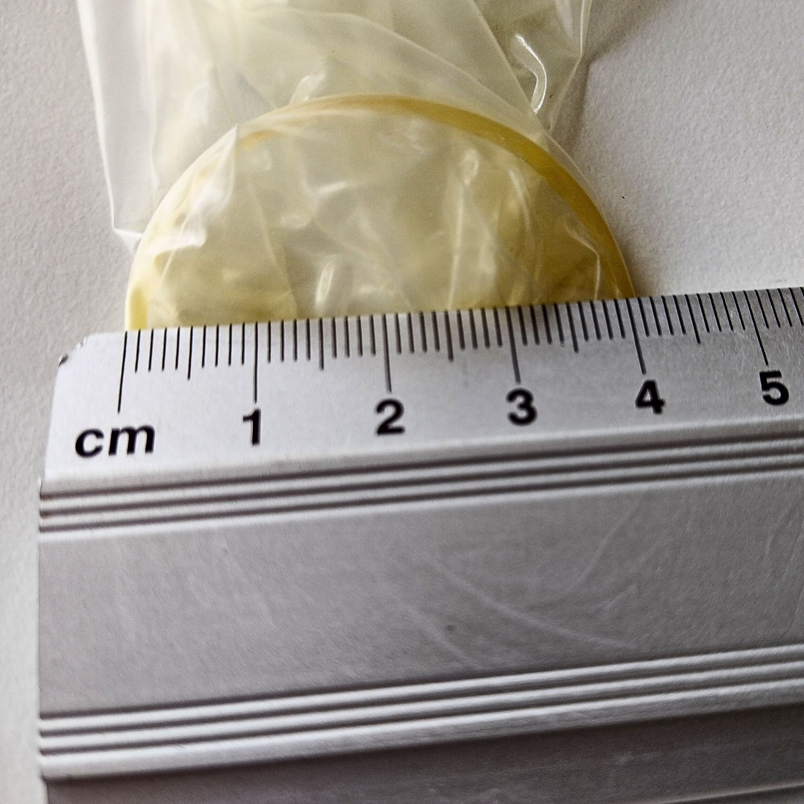 Medir o diâmetro de um preservativo